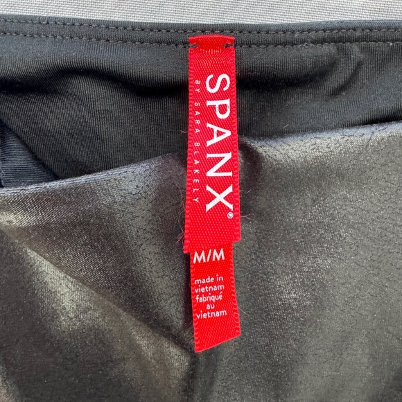 Spanx Faux Leather Black Leggings Size M - Picture 4 of 9